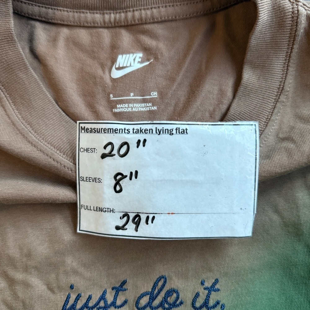 Nike Ombré Max 90 Embroidered T Shirt- Size small - Picture 9 of 9